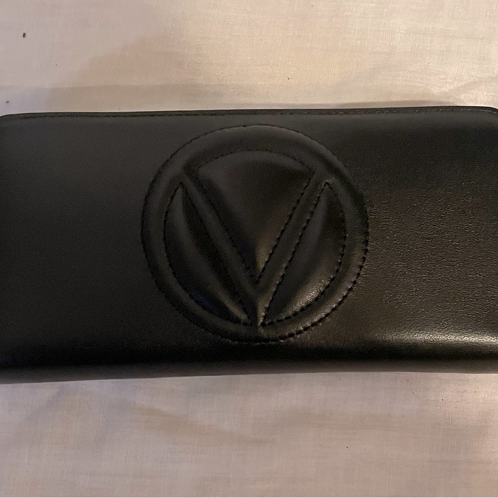 Brand New Valentino Black Leather Zipper Wallet